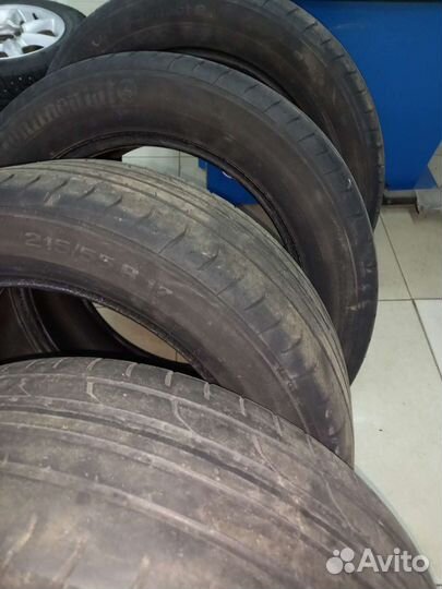 Continental ContiCompetition C1 215/55 R17