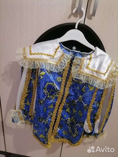 Продам костюм мушкетёра