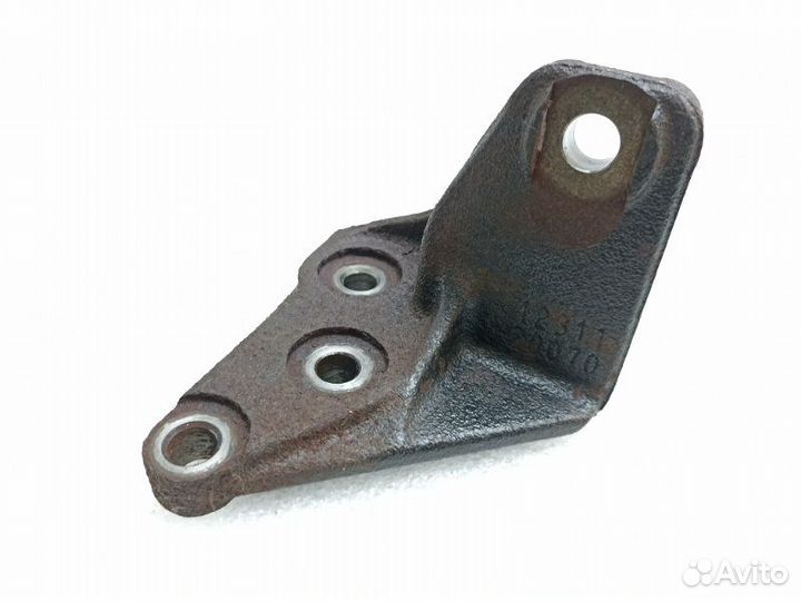 Кронштейн опоры двигателя Toyota Highlander 2 2GR