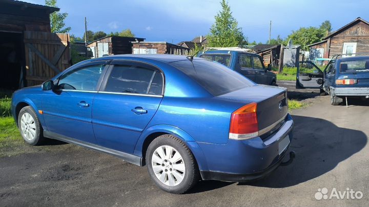 Opel Vectra 2.2 МТ, 2002, 183 000 км