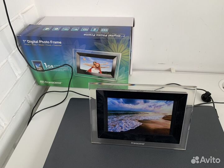 Фоторамка Transcend 1 Гб с музыкой