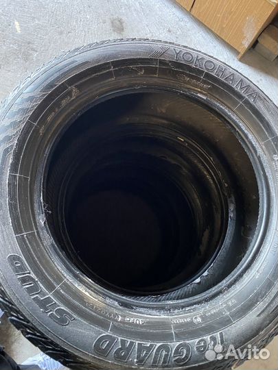 Yokohama IceGuard Stud IG65 225/60 R17