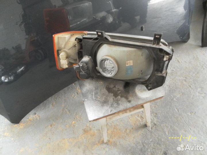 Фара левая в сборе Фольксваген Т4 транспортёр