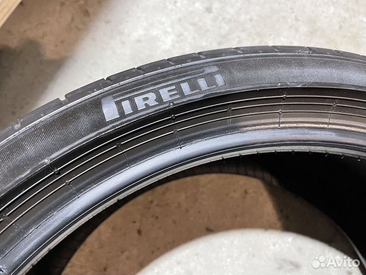 Pirelli P Zero 265/35 R20 и 295/30 R20