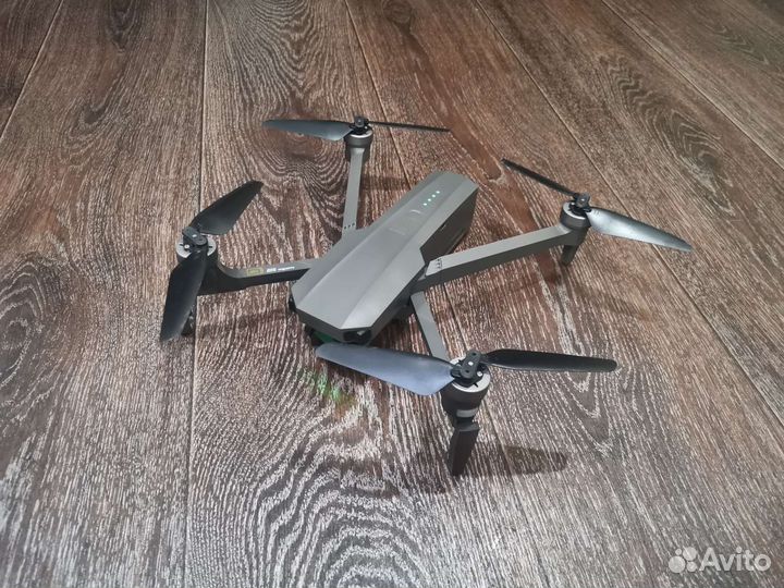 Квадрокоптер MJX Bugs 12 Eis 4K