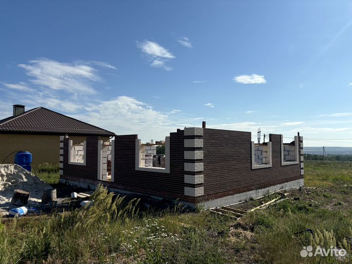 Строительство частных домов под ключ. Строительств