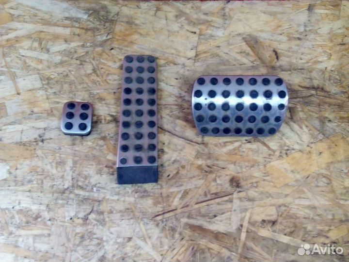 Накладки педали Mercedes