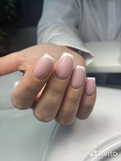 Маникюр гель лак в салоне/ Укрепление ногтей