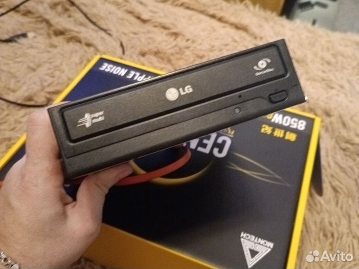 Внутренний Привод DVD