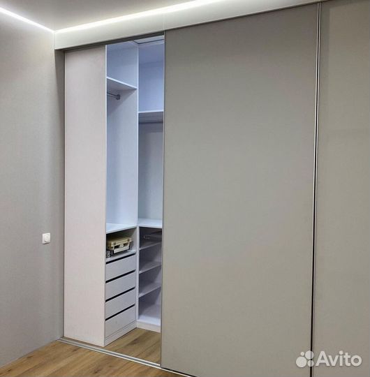 Шкаф купе новый