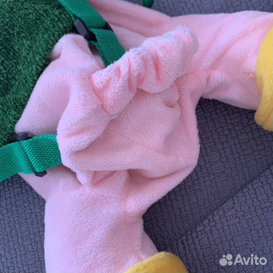 Мягкая игрушка рюкзак поросенок в отличном состоян