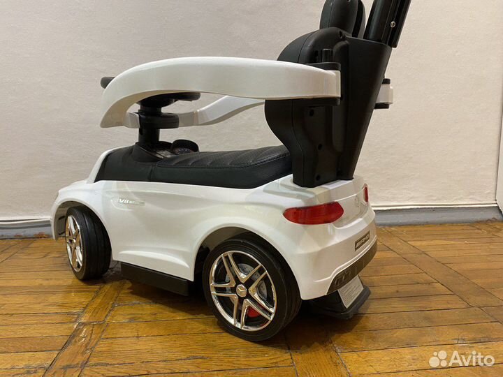 Детская машинка каталка с ручкой Mercedes - Benz