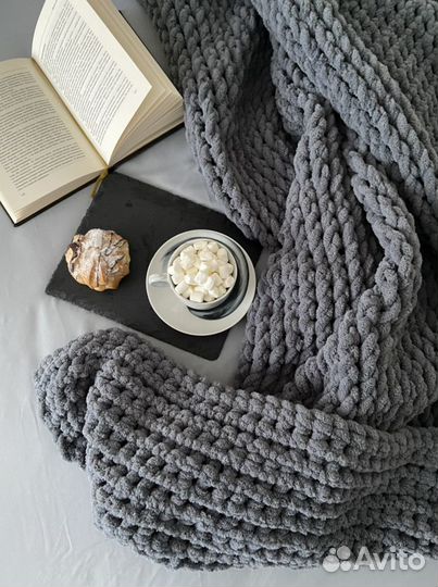 Мягкий плед-покрывало на кровать / диван