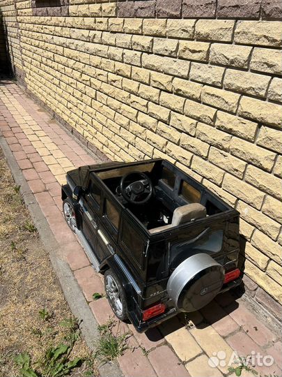 Детский электромобиль