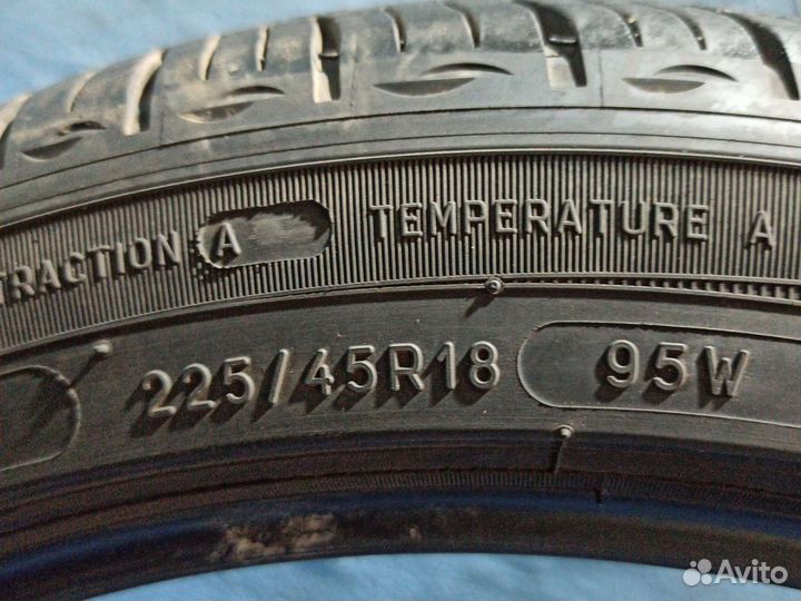 Michelin Primacy MXM4 225/45 R18 95W