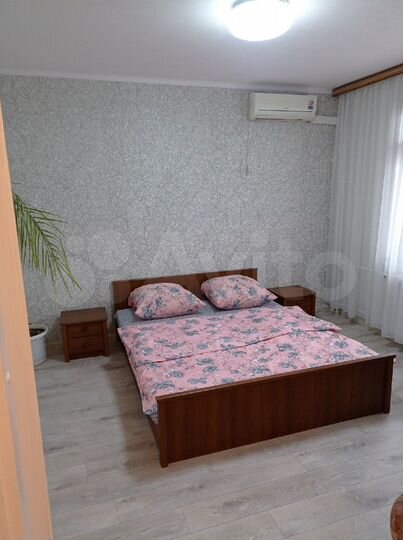 2-к. квартира, 54 м², 2/5 эт.