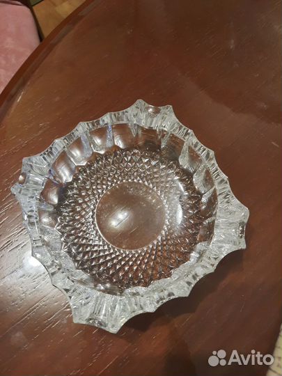 Хрустальная пепельница