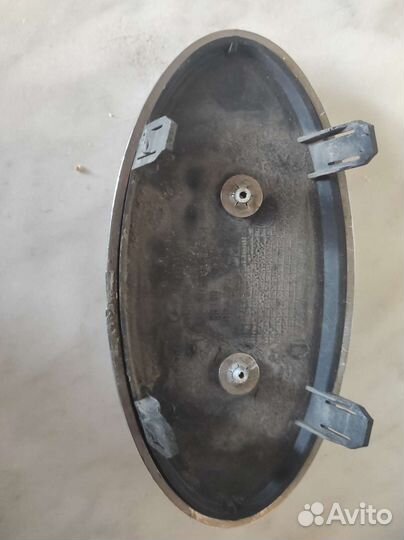 Эмблема хундай solaris на решетку радиатора 12г