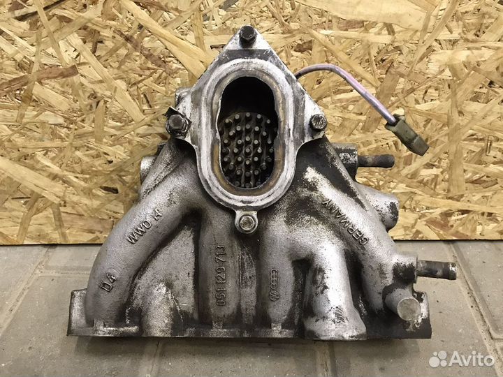 Коллектор впускной Ауди 80 Б3-Б4