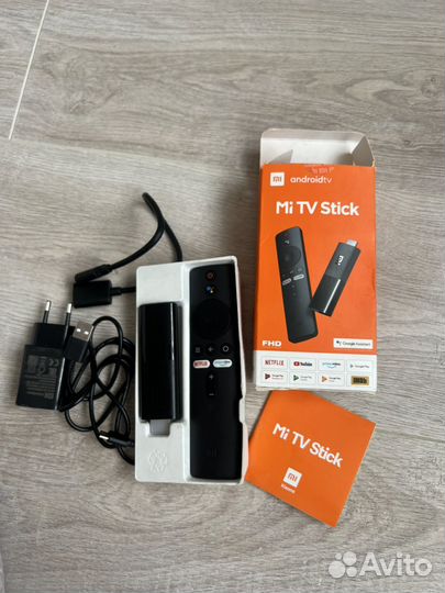 SMART приставка Xiaomi mi tv stick