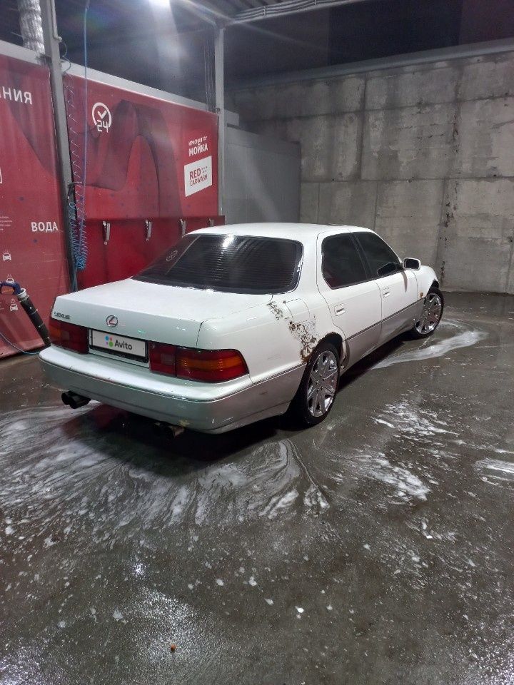 Lexus LS: фото владельца