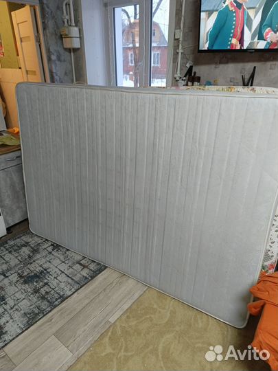 Матрас 140х200 бу