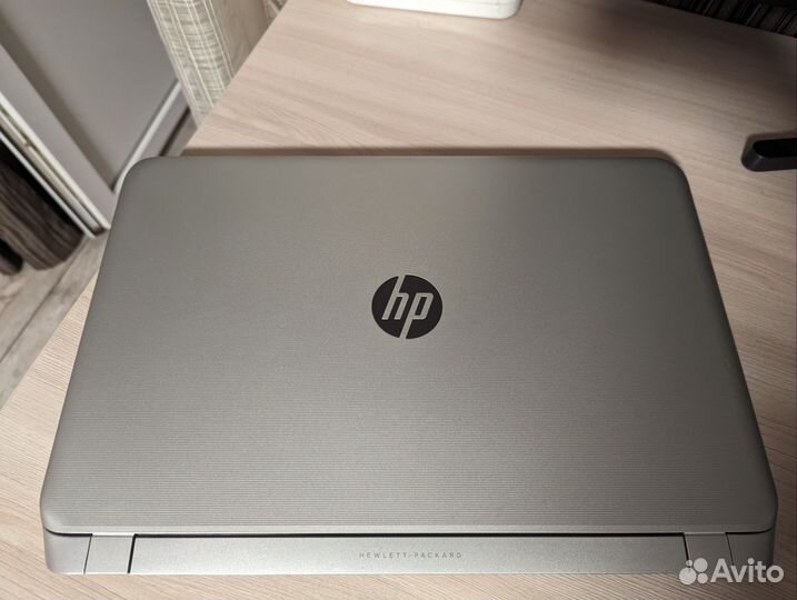 Игровой HP 4 ядра/R7 M260(2 гб) /240 SSD/8 RAM