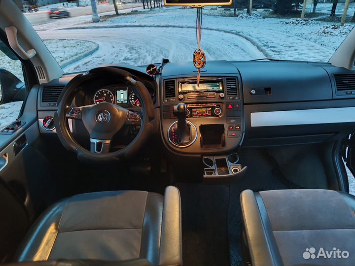 Volkswagen Multivan 2.0 AMT, 2012, 180 000 км