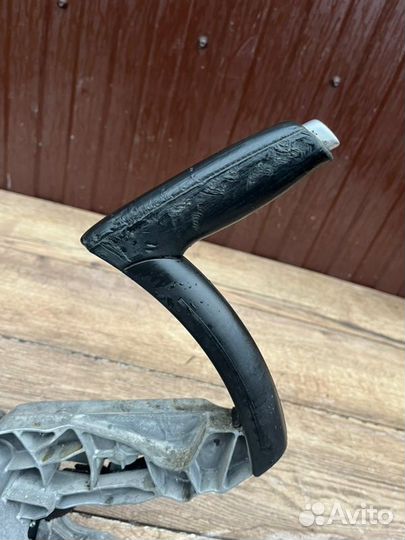 Ручник Audi 3 8P 1.8 2008