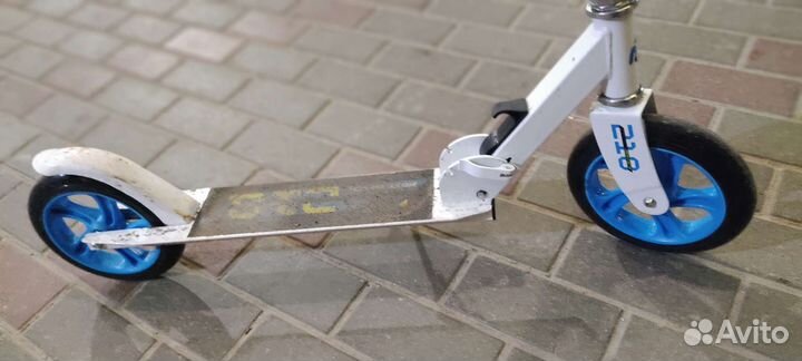 Самокат для взрослых и детей до 100 кг