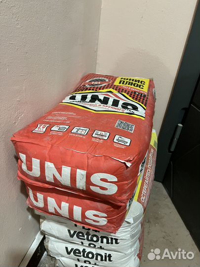 Плиточный клей усиленный Unis