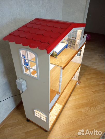 Кукольный домик с освещением