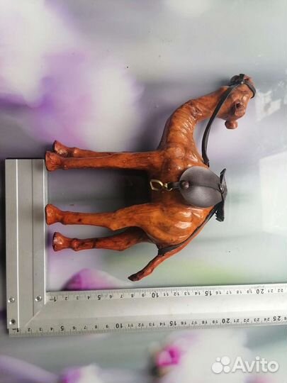 Фигурка верблюд