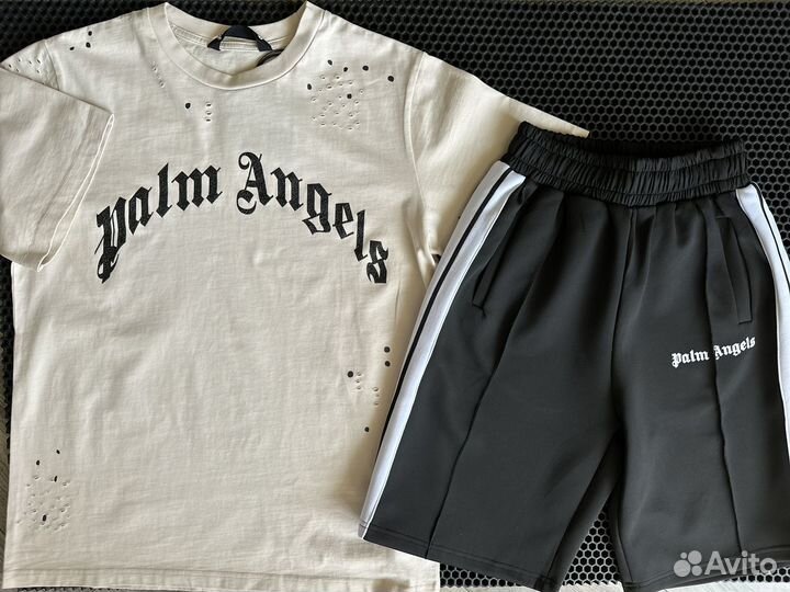Шорты и футболка Palm Angels