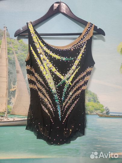 Купальник для художественной гимнастики