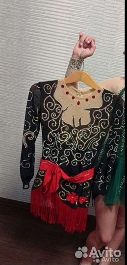 Платье для фигурного катания