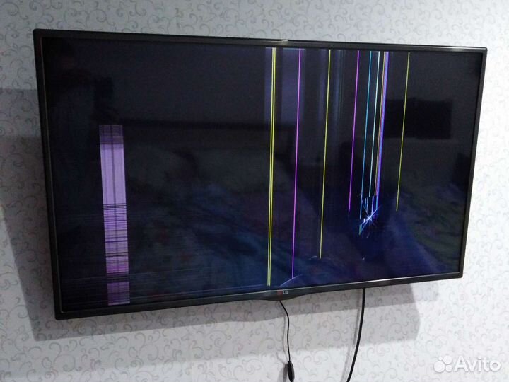 Телевизор LG 42LA620V битый на разбор, smart Wi-Fi