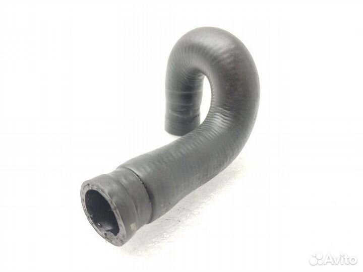 Патрубок системы охлаждения Mercedes-Benz E-Class