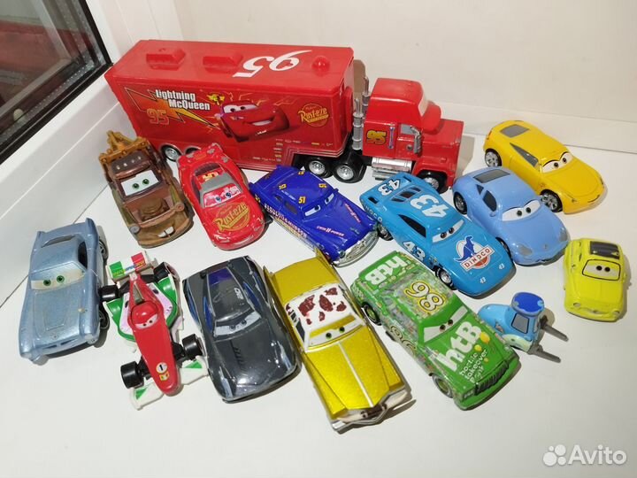 Машинки металлические Молния Маквин