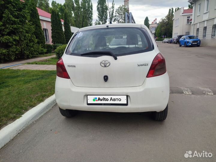 Toyota Yaris 1.0 МТ, 2007, 156 285 км