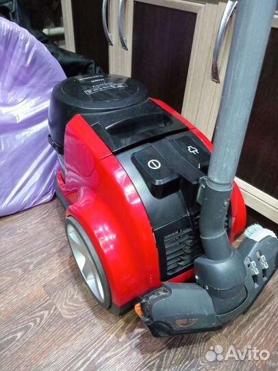 Пылесос б/у состояние хорошее