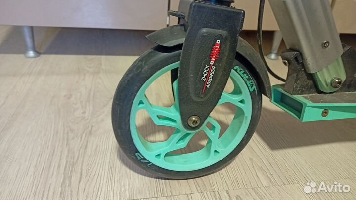 Самокат Roces 175 городской с тормозом