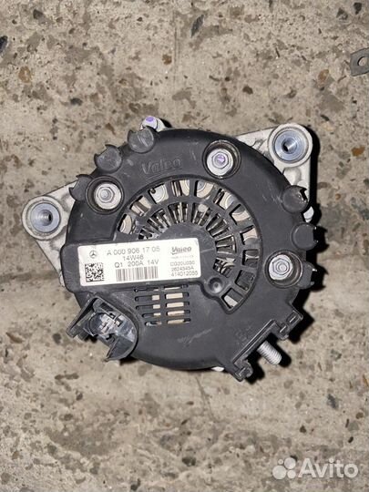 Генератор Mercedes C W205 63 AMG M177