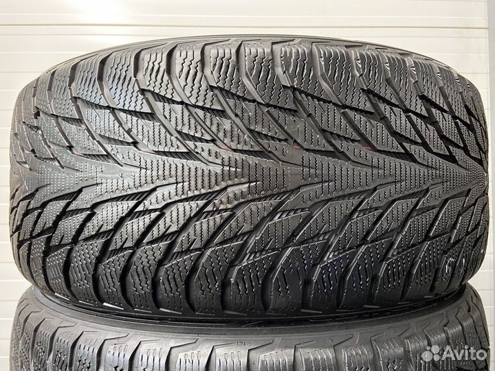 Nokian Tyres Hakkapeliitta R2 245/45 R19 102R