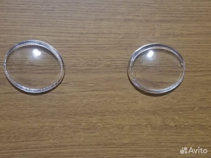 Стекло противотуманной фары mitsubishi