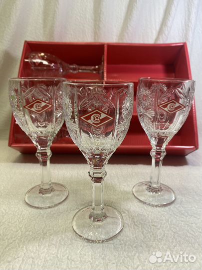 Хрустальные рюмки на ножке Спартак