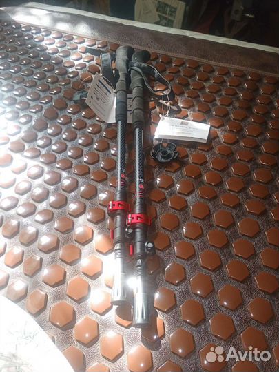 Палки карбон135см.с быстрой регулир.длинны