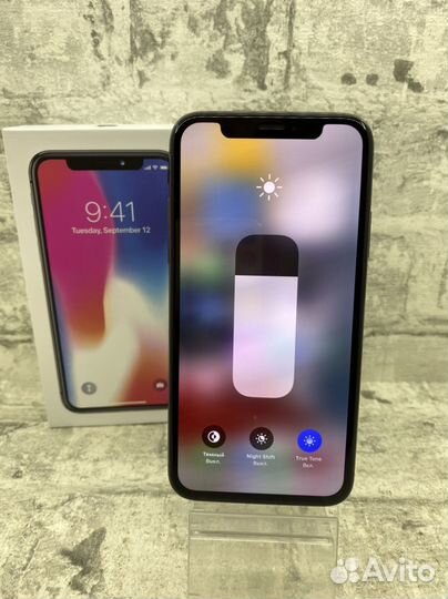 iPhone X, 256 ГБ