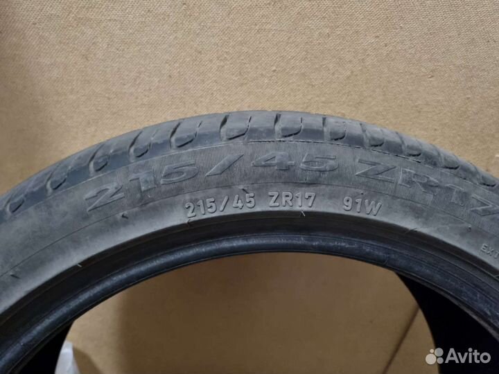 Pirelli Cinturato P7 215/45 R17 91W