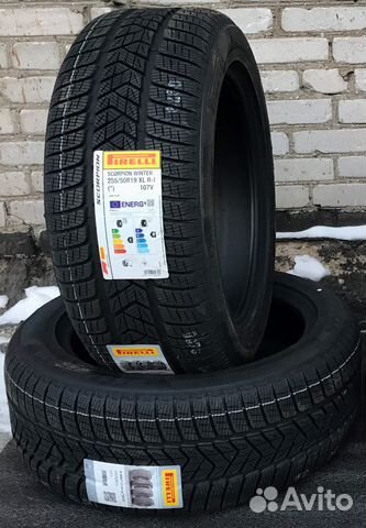 Pirelli Scorpion Winter RFT 255/50 R19 107V